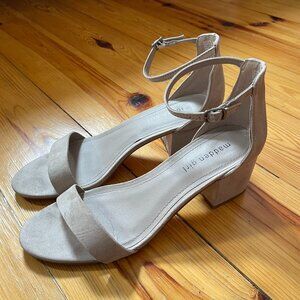 Madden Girl Lillian Taupe/Beige heels (2 inch) - Women's 9